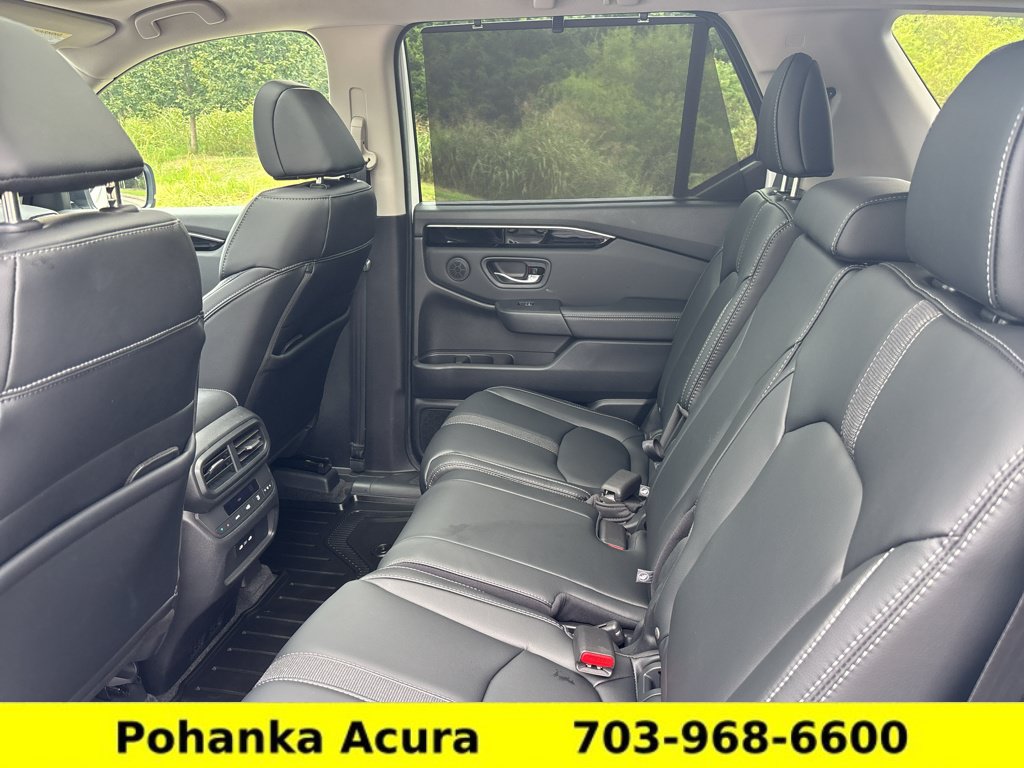 Used 2024 Honda Pilot Touring image 26