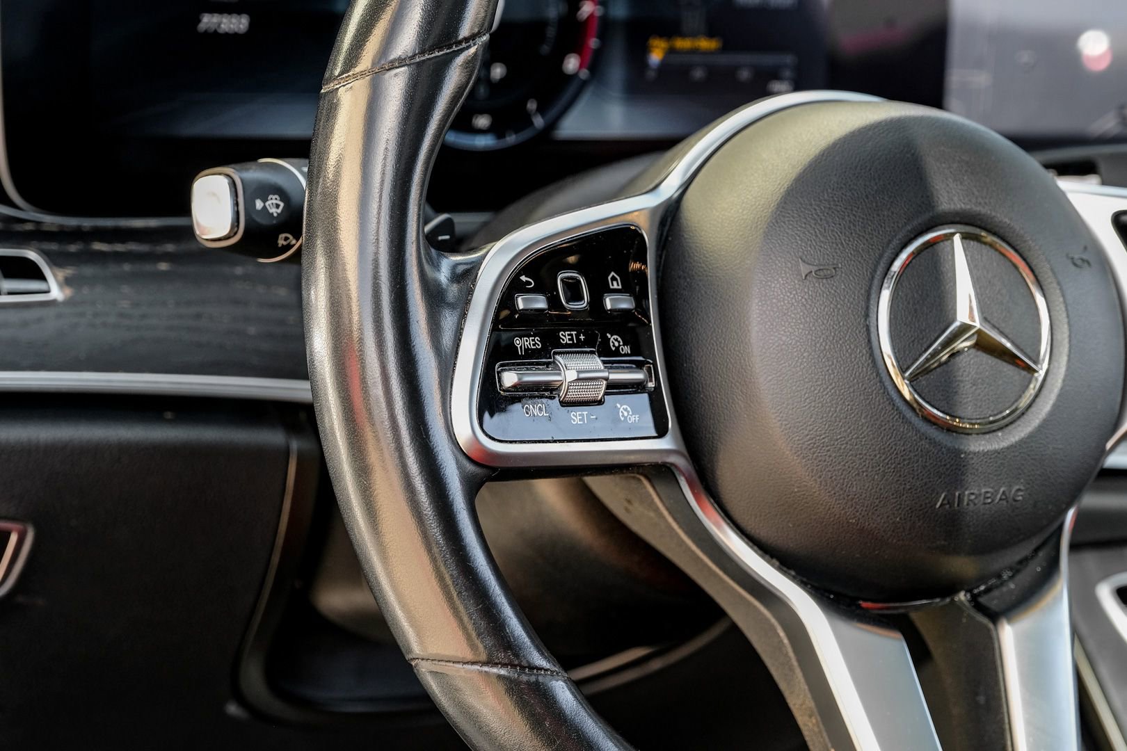 Used 2020 Mercedes-Benz E 450 Coupe w/ AMG Line image 14