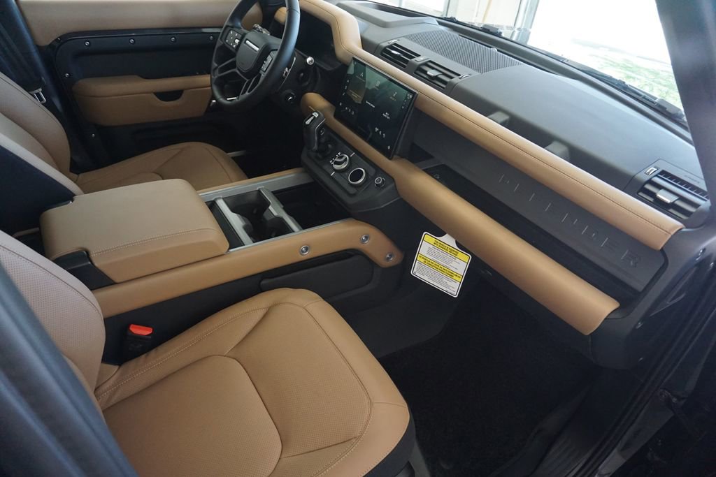 New 2025 Land Rover Defender 130 V8 image 22