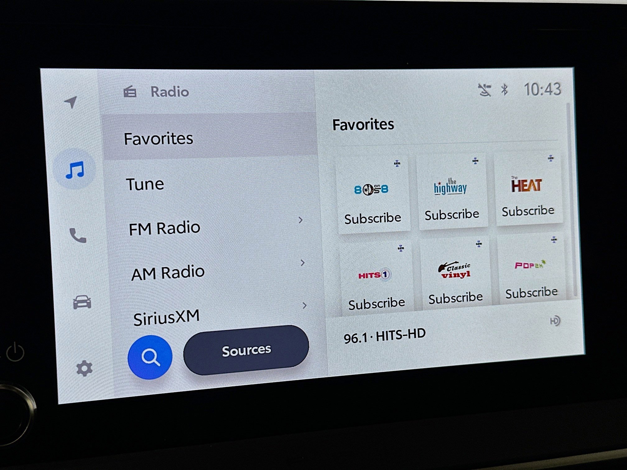 Used 2025 Toyota Prius LE image 21