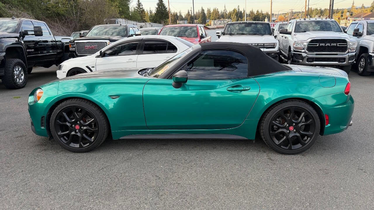 Used 2017 FIAT 124 Spider Abarth RWD image 2
