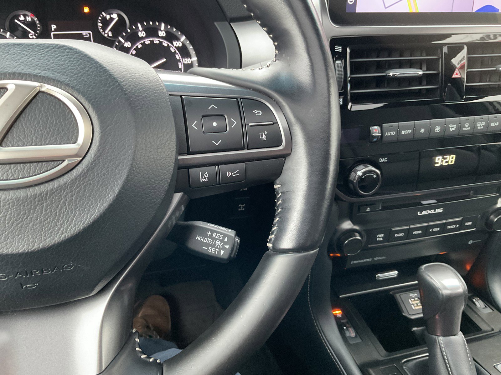 Used 2022 Lexus GX 460 image 26