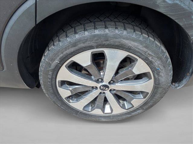 Used 2022 Kia Telluride SX w/ Nightfall Edition Package AWD/4WD image 9