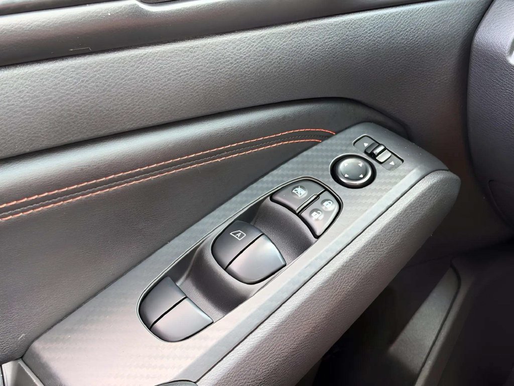 Used 2021 Nissan Altima 2.5 SR AWD/4WD image 25