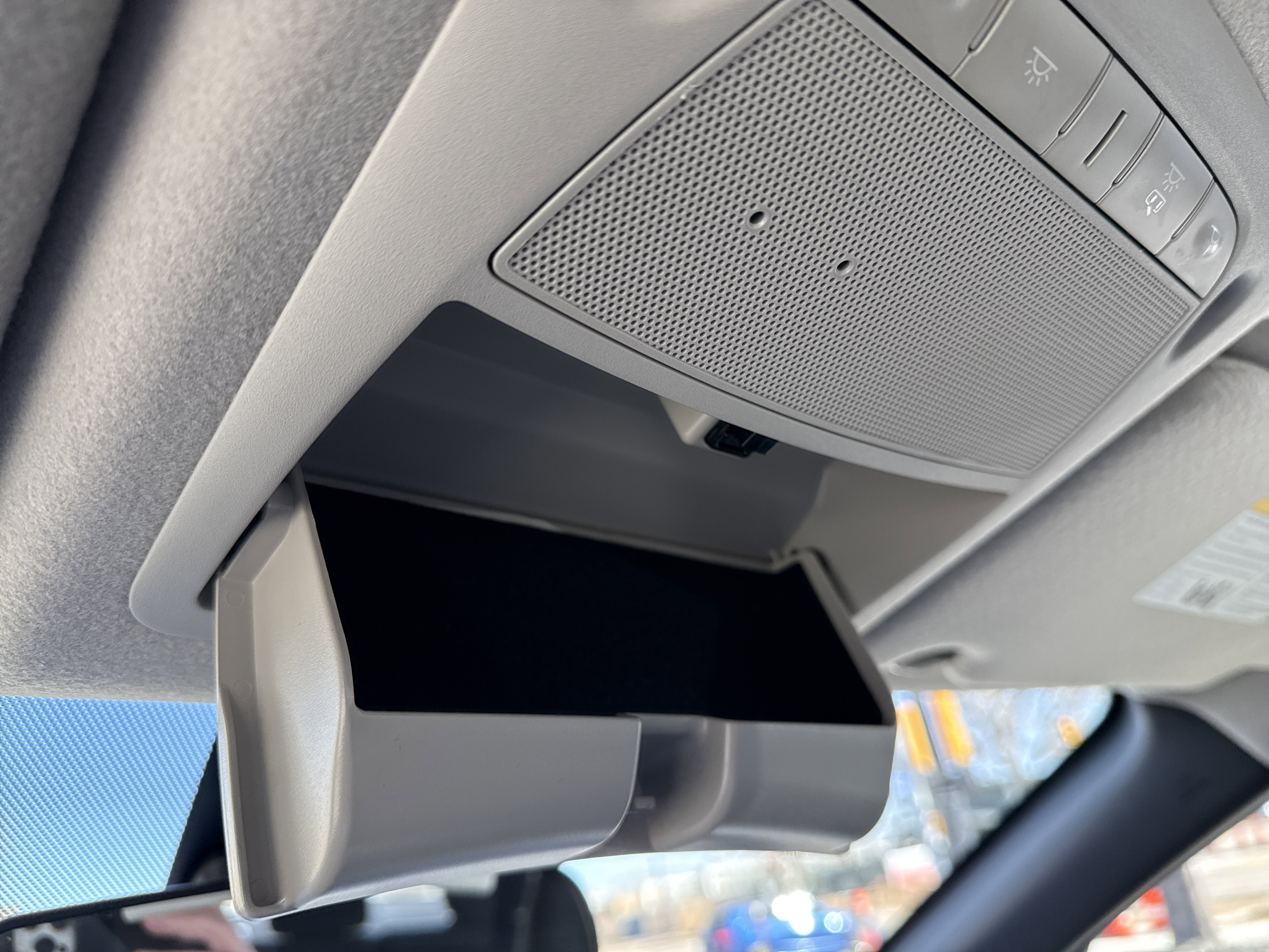 Certified 2023 Nissan Leaf S image 23