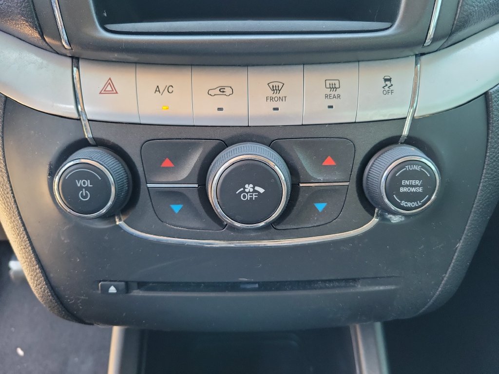 Used 2017 Dodge Journey SE w/ Comfort/Convenience Group AWD/4WD image 22