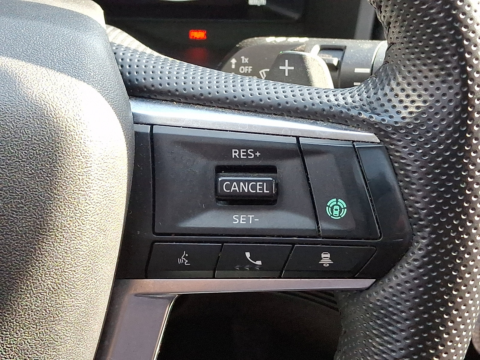 Used 2023 Mitsubishi Outlander ES AWD/4WD image 23