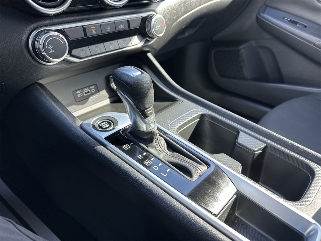 Used 2022 Nissan Sentra SV w/ Trunk Package image 19