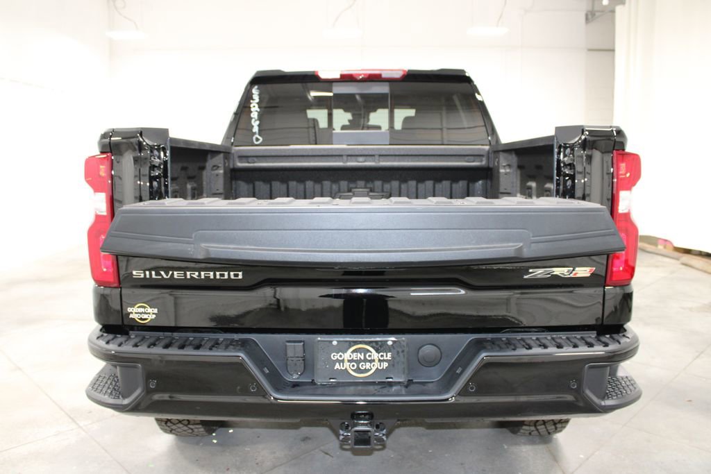 New 2026 Chevrolet Silverado 1500 ZR2 image 21
