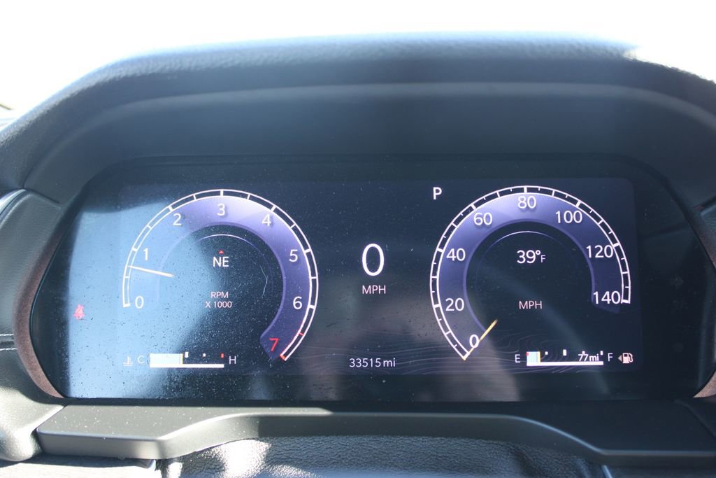 Used 2024 Jeep Grand Cherokee L Limited w/ Luxury Tech Group II image 37