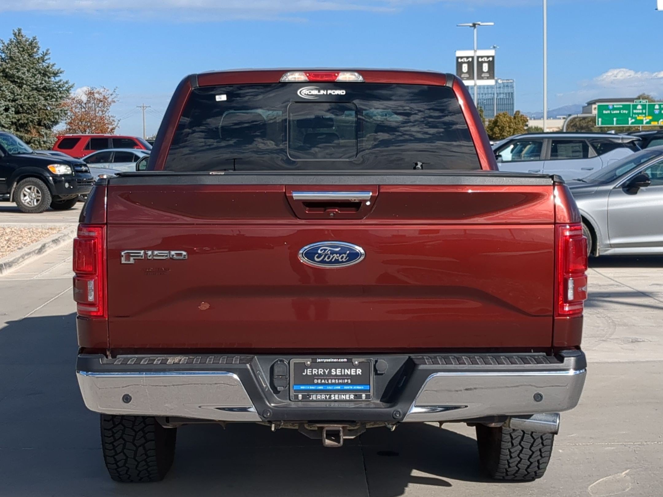 Used 2017 Ford F150 Lariat w/ Equipment Group 501A Mid AWD/4WD image 4
