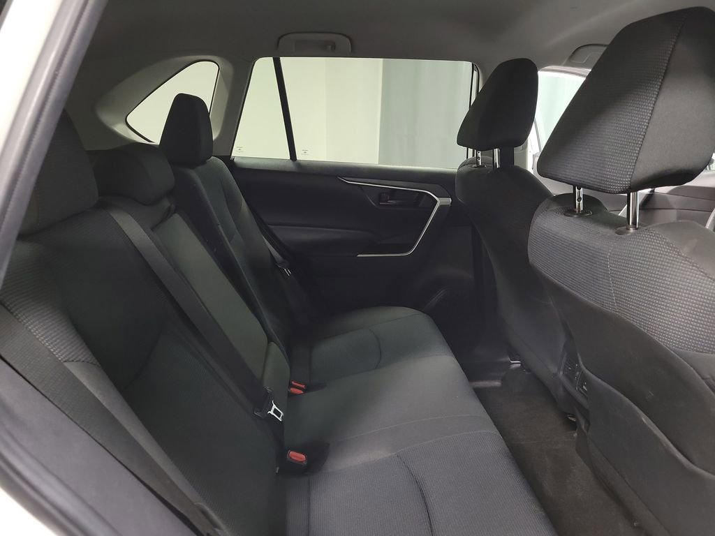 Used 2023 Toyota RAV4 LE image 21