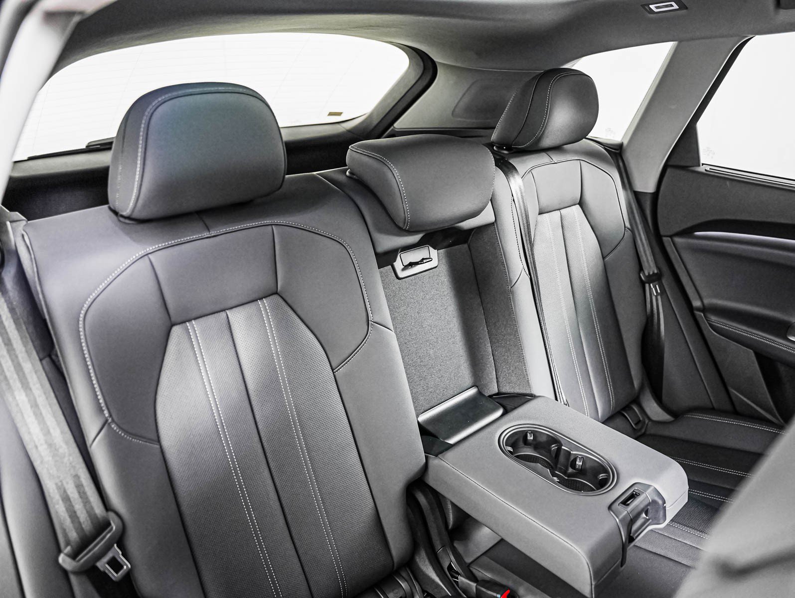 Certified 2025 Audi Q5 Prestige AWD/4WD image 13