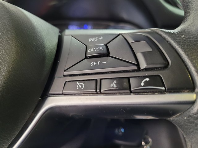 Used 2018 Nissan Rogue S image 26