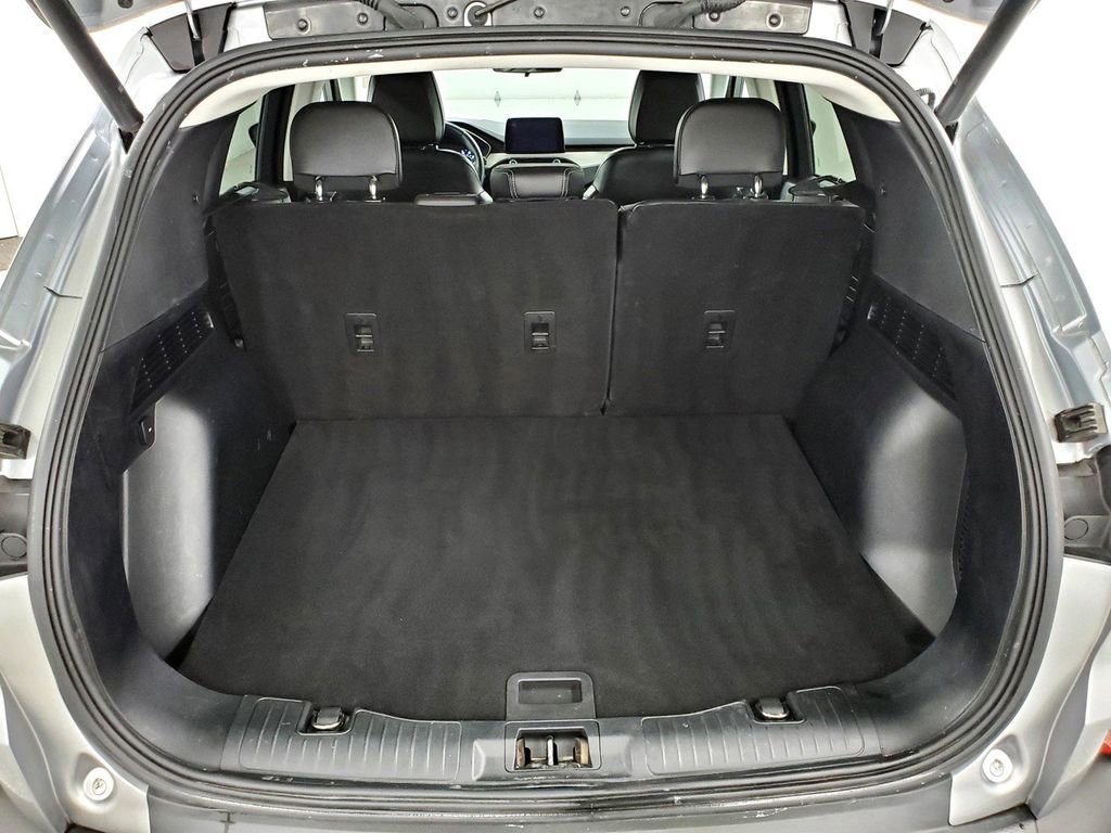 Used 2022 Ford Escape SEL w/ Class II Trailer Tow Package image 21