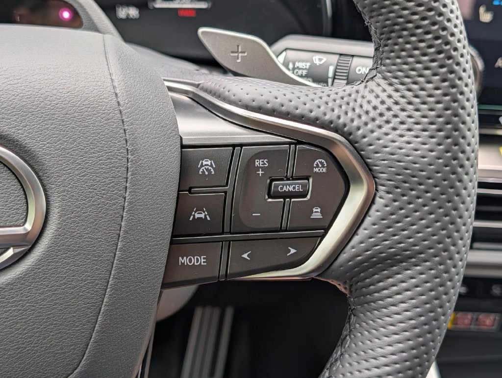 New 2026 Lexus TX 500h AWD w/ Technology Package image 18