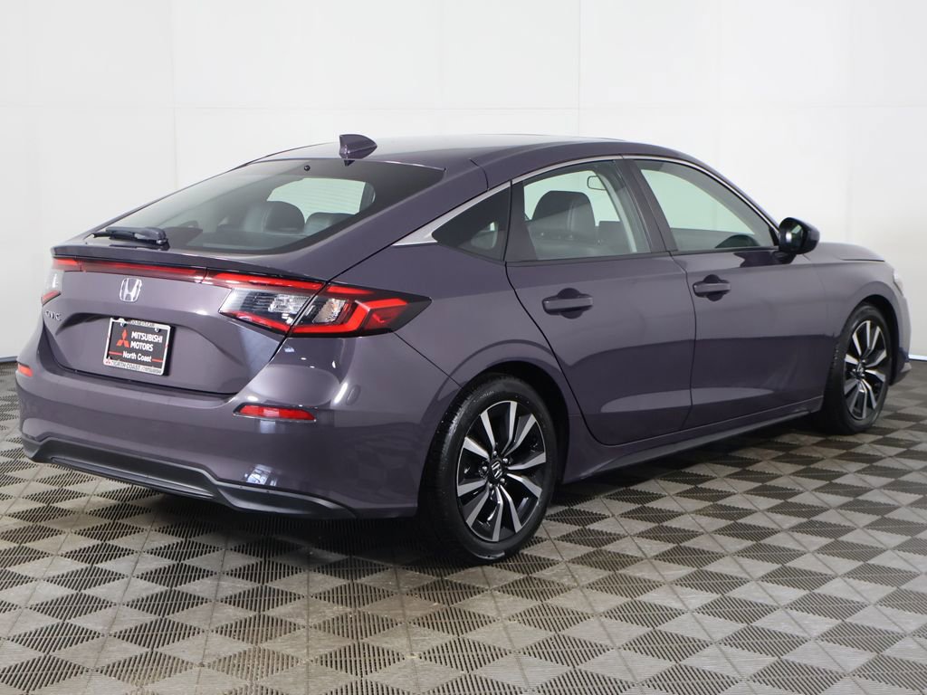 Used 2024 Honda Civic EX-L image 8