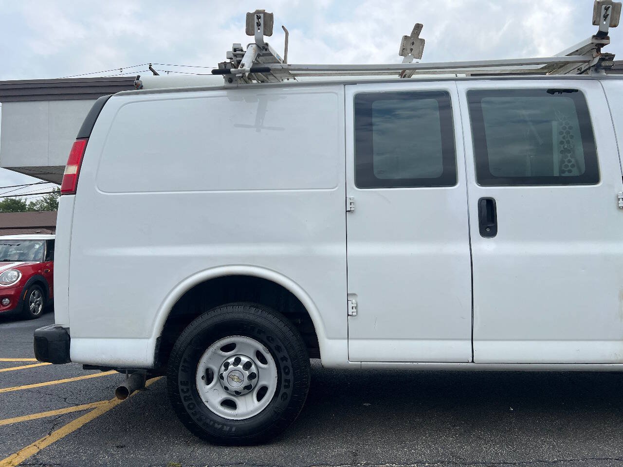 Used 2012 Chevrolet Express 2500 w/ Cold Climate Package RWD image 38