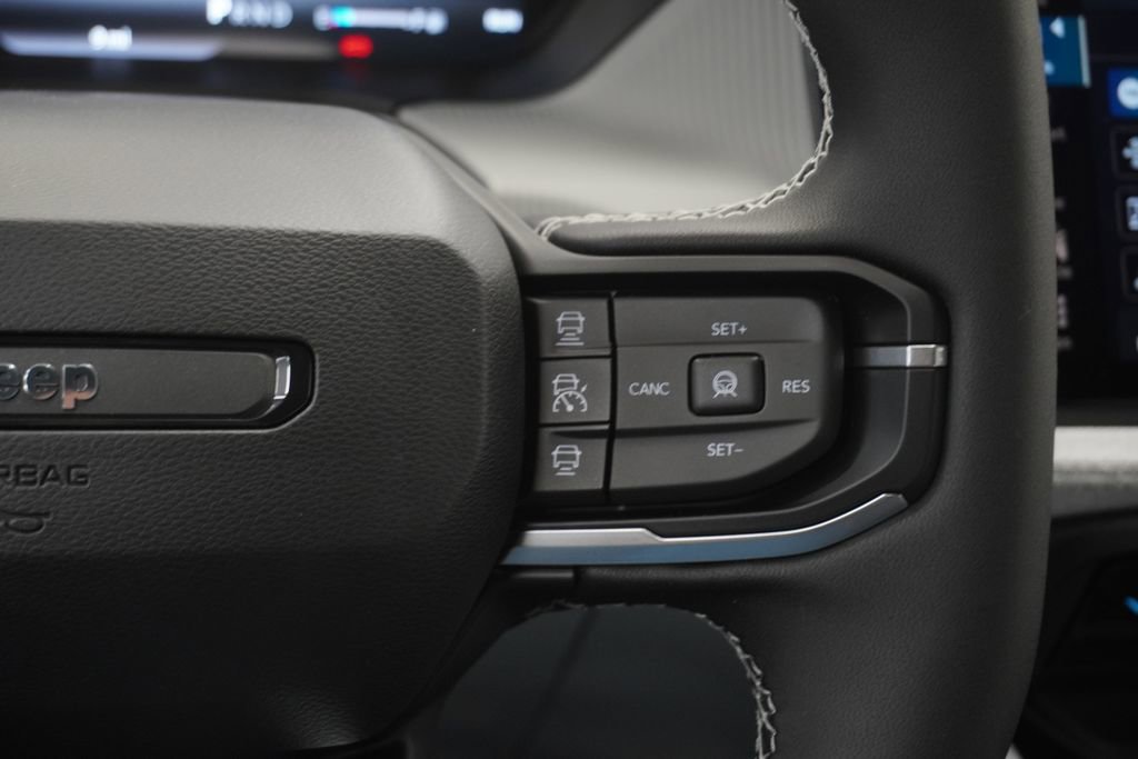 New 2026 Jeep Cherokee Laredo AWD/4WD image 25