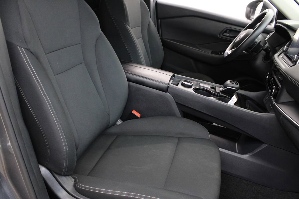 Used 2024 Nissan Rogue S image 22