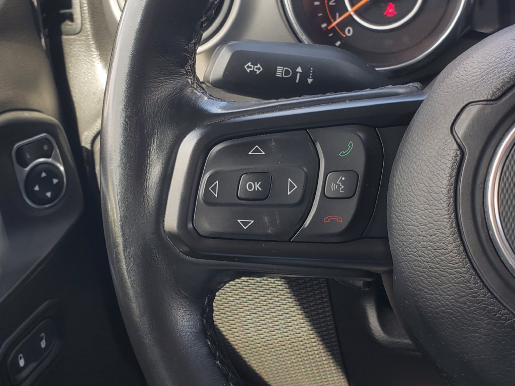 Used 2022 Jeep Gladiator Sport AWD/4WD image 11