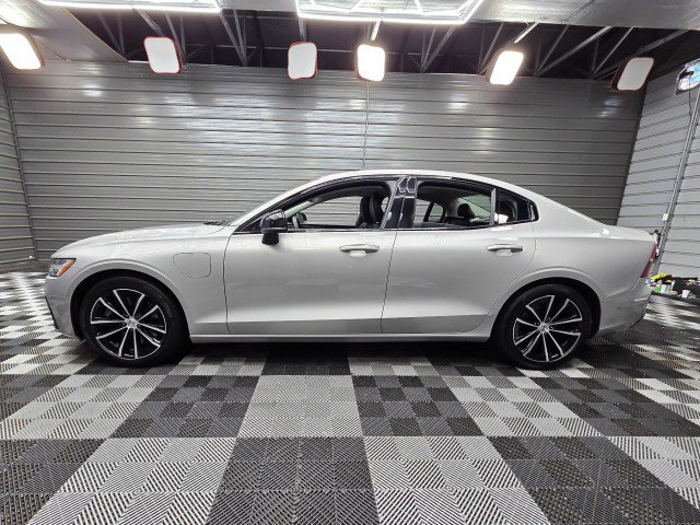 Used 2023 Volvo S60 T8 Plus AWD/4WD image 9