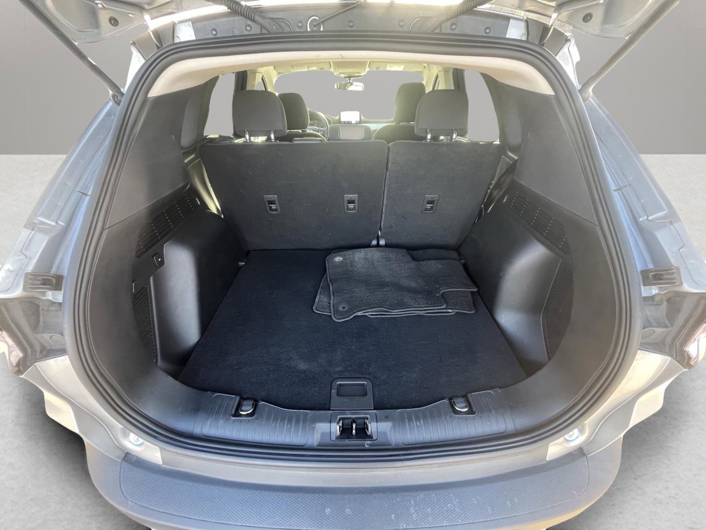 Certified 2021 Ford Escape SE image 31