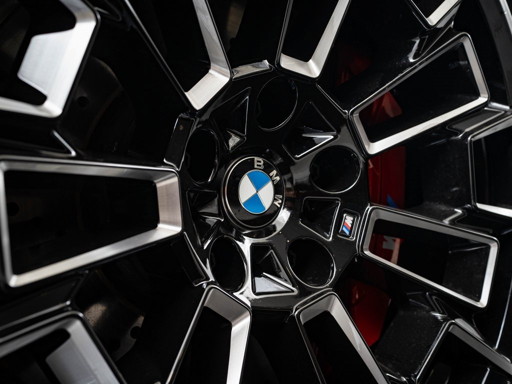 New 2025 BMW M5 Touring image 8