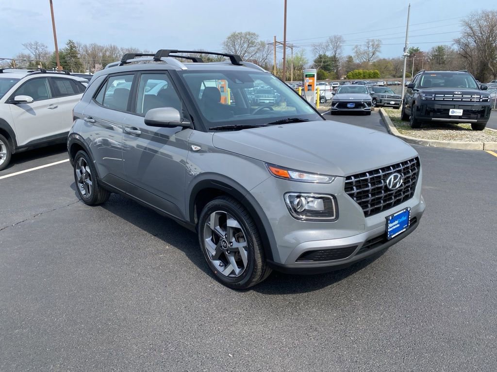 Certified 2022 Hyundai Venue SEL