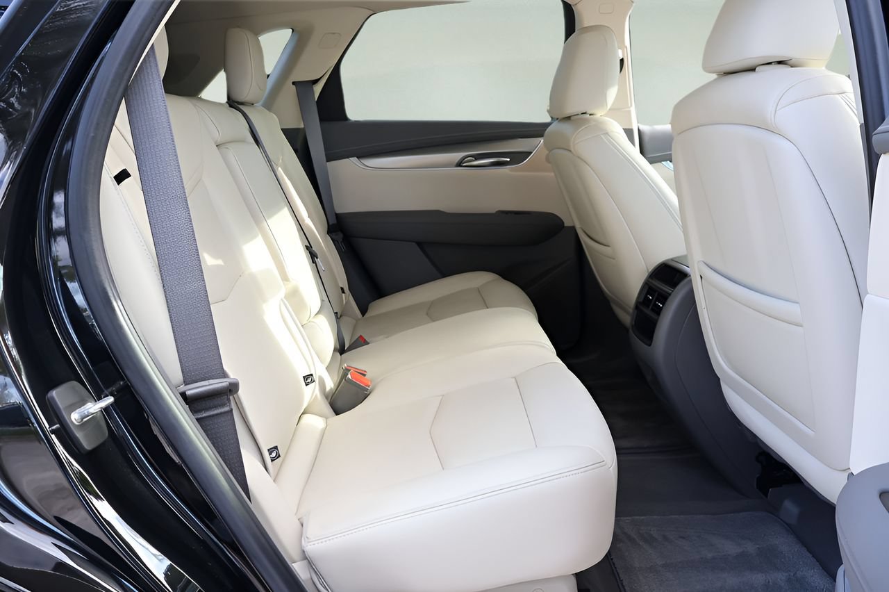 Used 2019 Cadillac XT5 Luxury AWD/4WD image 17