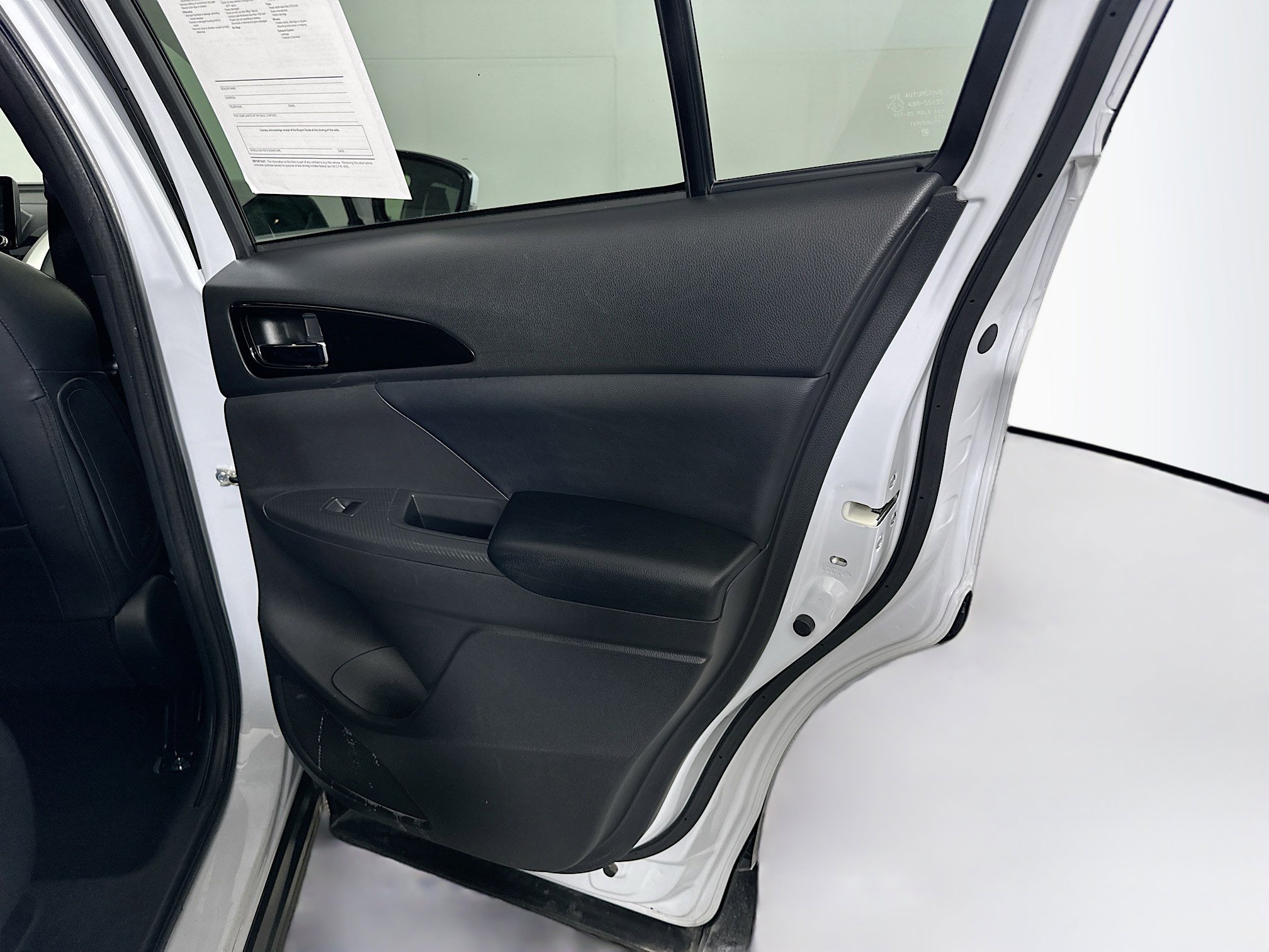 Used 2024 Mitsubishi Eclipse Cross SE image 30