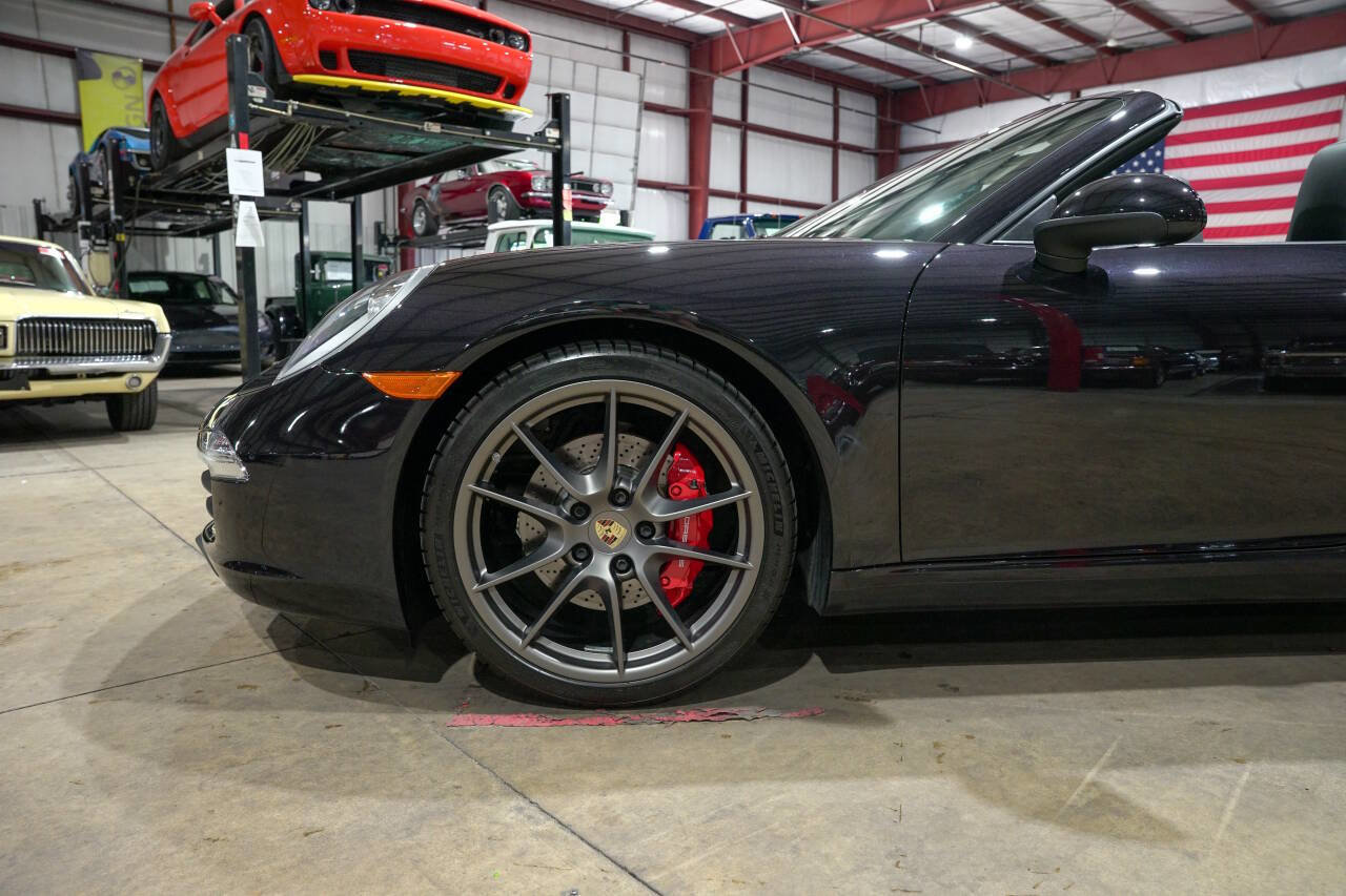 Used 2013 Porsche 911 Carrera S RWD image 3