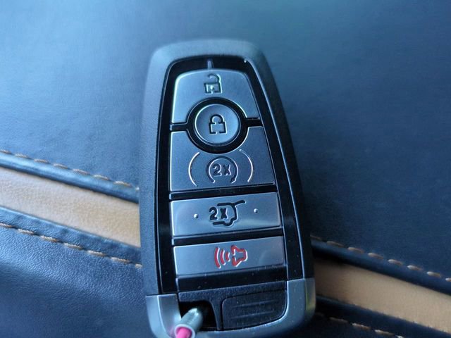 Used 2023 Ford Expedition Max Platinum RWD image 33