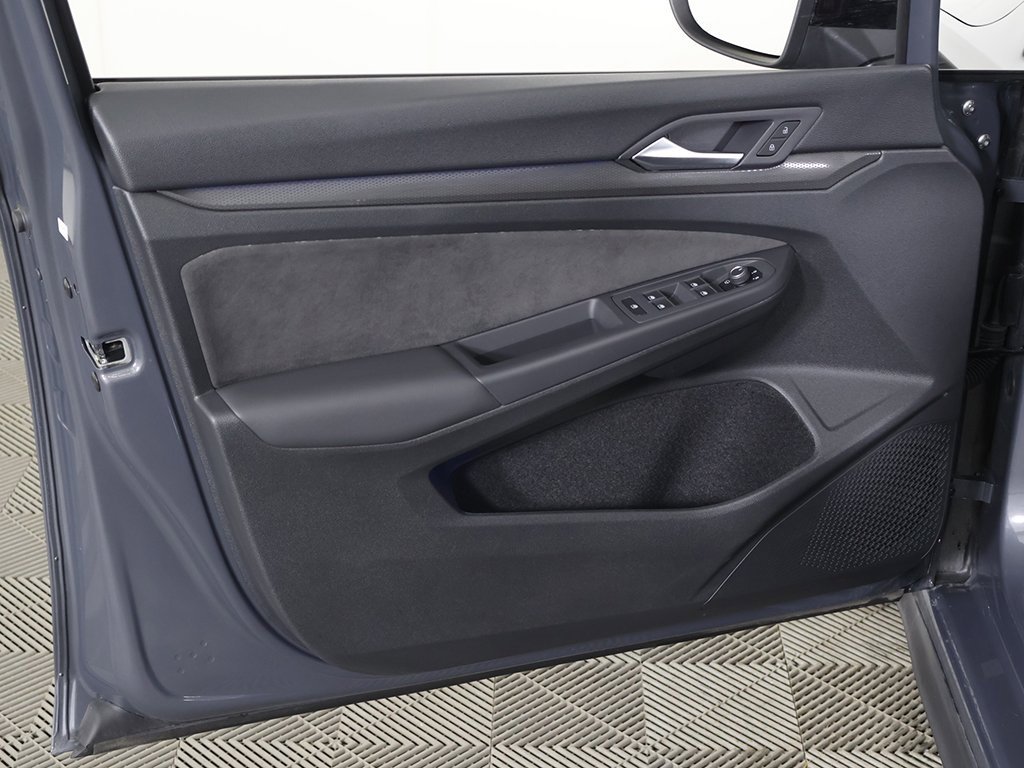 Used 2024 Volkswagen GTI SE image 25