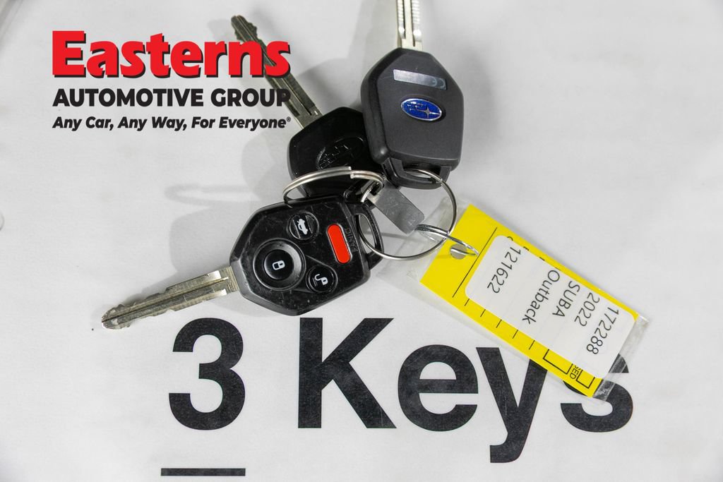 Used 2022 Subaru Outback AWD/4WD image 24