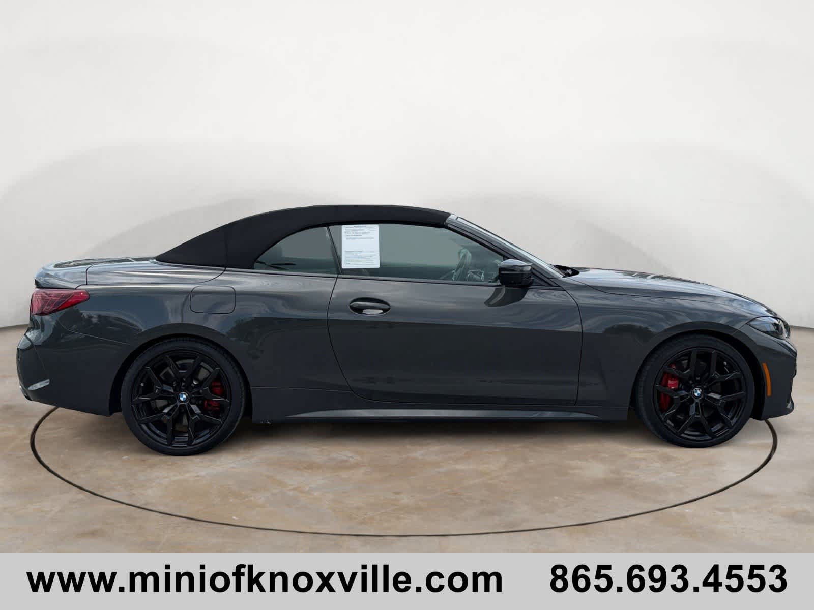 Used 2026 BMW M440i Convertible RWD image 2