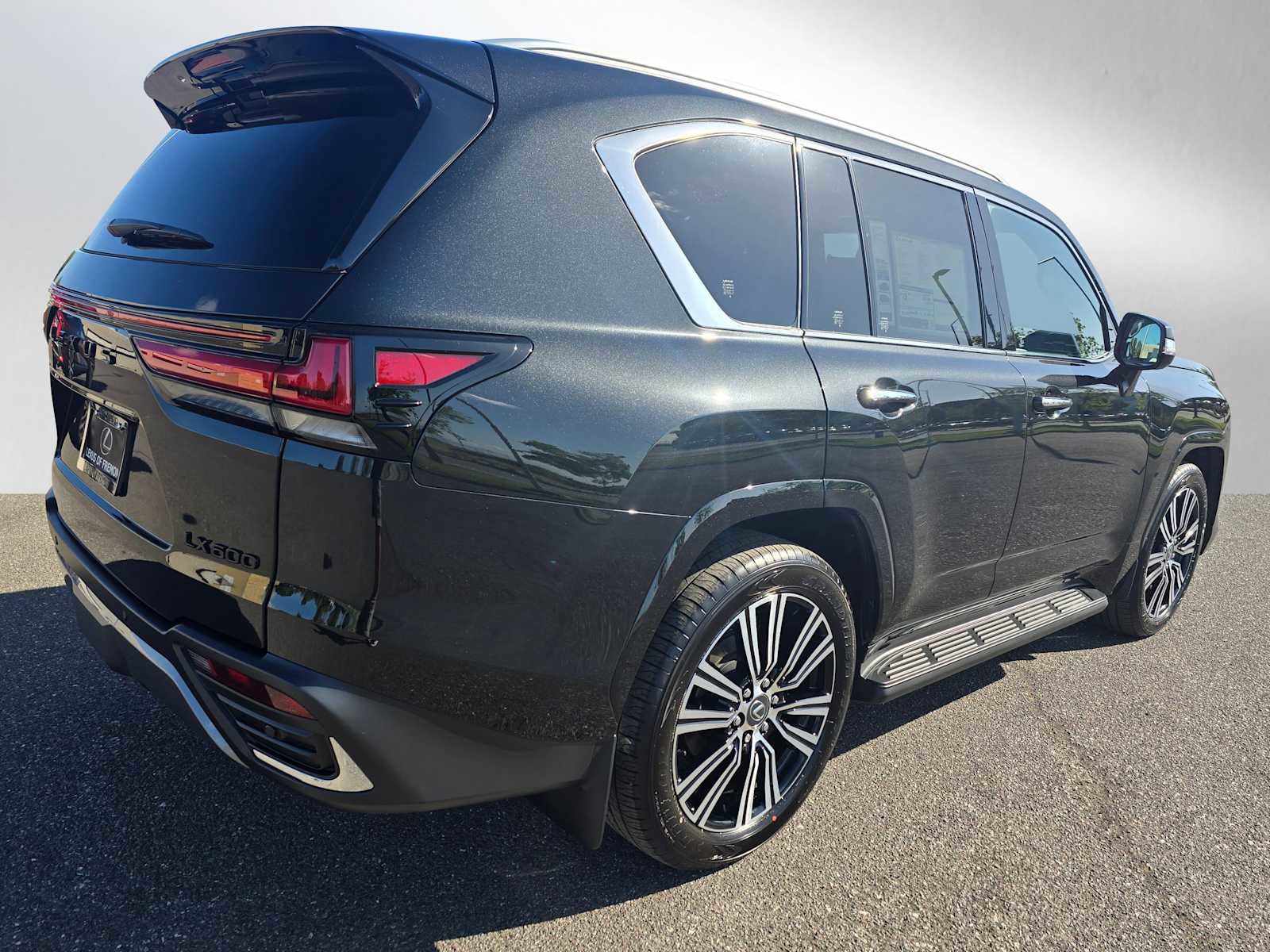New 2026 Lexus LX 600 4WD w/ Luxury Package image 3