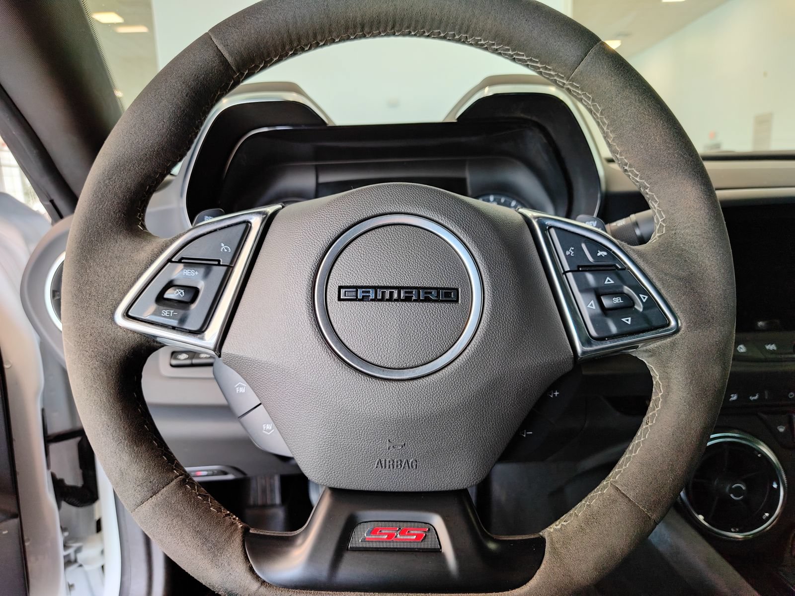 Used 2023 Chevrolet Camaro SS RWD image 19