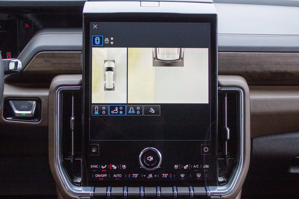 Used 2025 GMC Yukon Denali Ultimate image 18