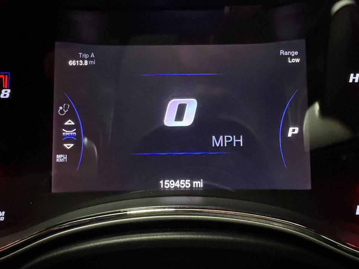 Used 2014 Jeep Grand Cherokee SRT AWD/4WD image 33