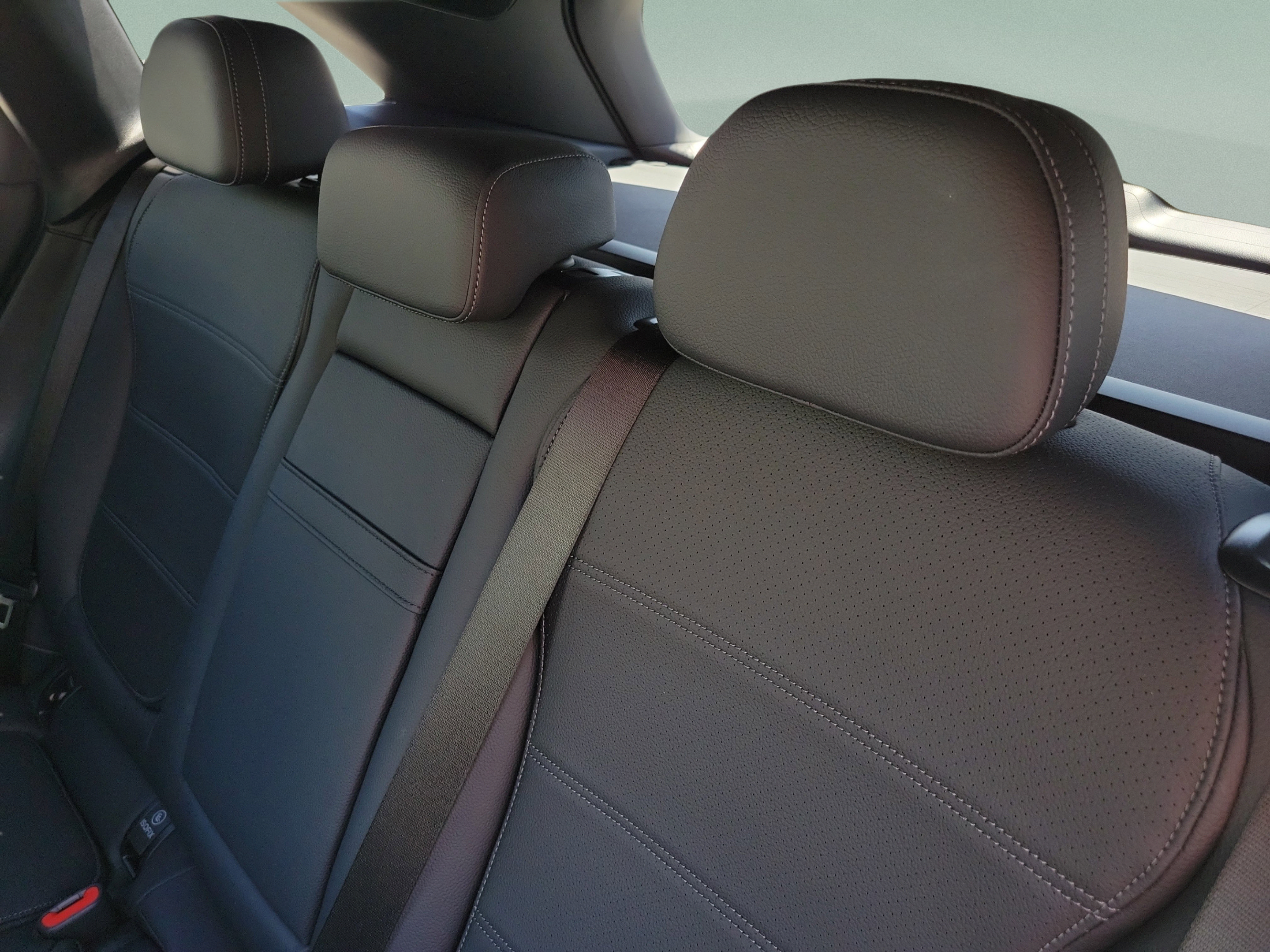 Certified 2025 Mercedes-Benz GLC 300 image 9