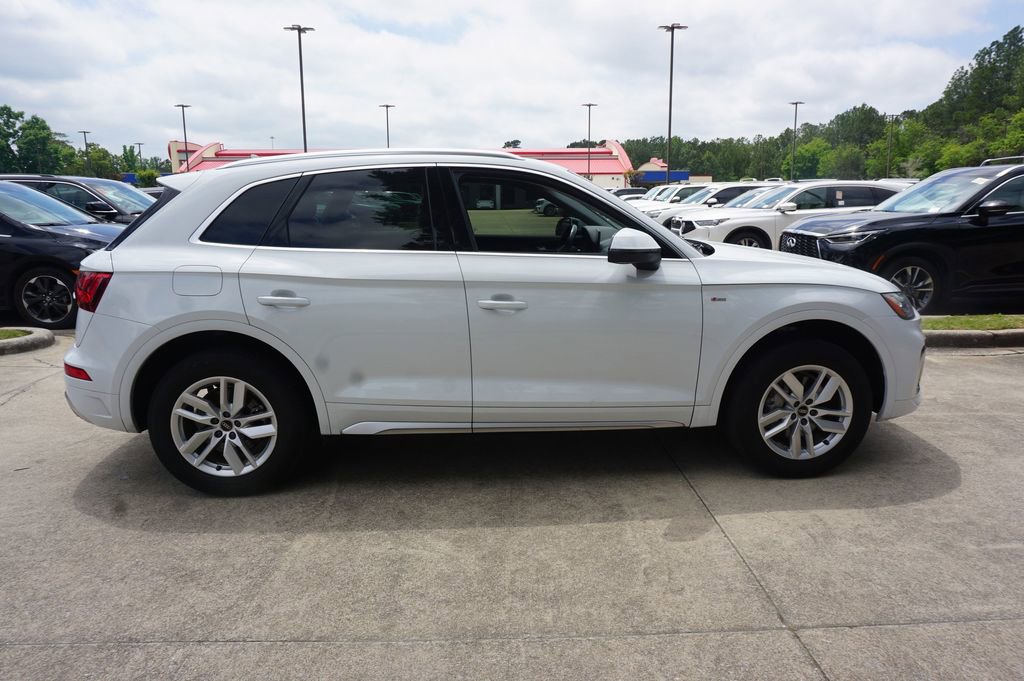Used 2023 Audi Q5 2.0T Premium w/ Convenience Package AWD/4WD image 24