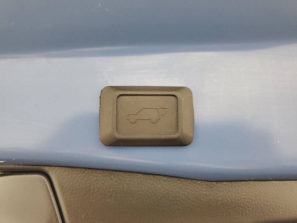 Used 2024 Toyota RAV4 XSE image 35