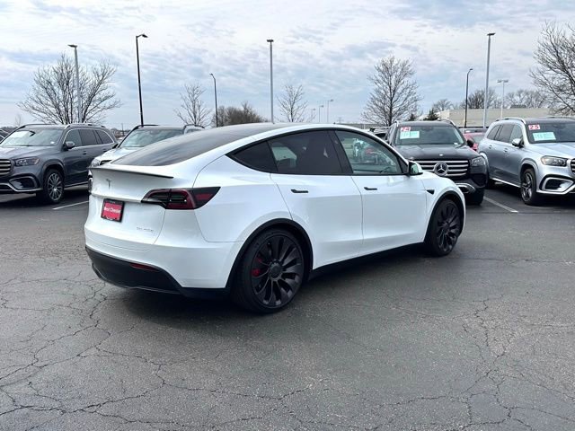 Used 2024 Tesla Model Y Performance image 10