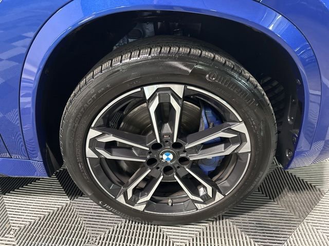 Used 2024 BMW X1 M35i w/ Premium Package image 9