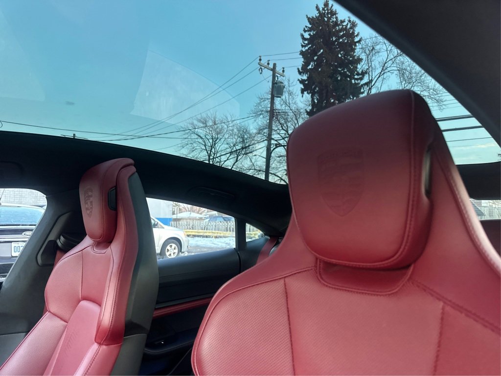 Used 2023 Porsche Taycan GTS w/ Premium Package (P6U) image 29