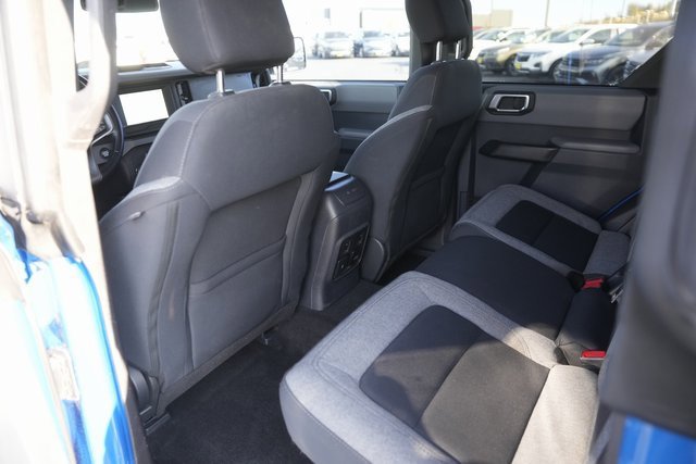 Used 2023 Ford Bronco Big Bend image 11