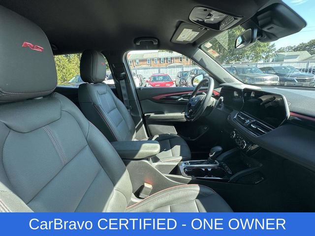 Used 2024 Chevrolet TrailBlazer RS w/ Convenience Package AWD/4WD image 2