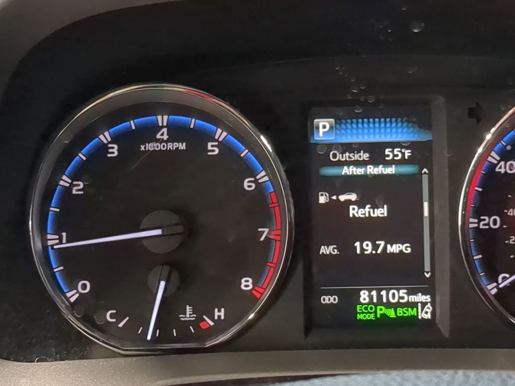 Used 2016 Toyota RAV4 Limited AWD/4WD image 37