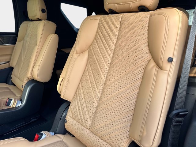 New 2026 Cadillac Escalade IQL Sport 2 w/ LPO, ONYX Package AWD/4WD image 13
